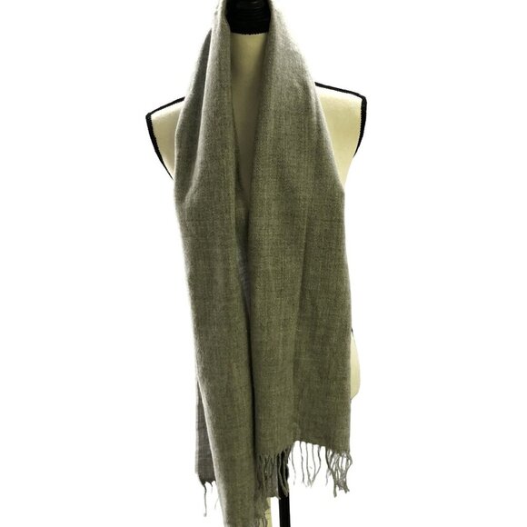 NWT Old Navy Winter Scarf Womens Mens Rectangle Fringe - Picture 2 of 8